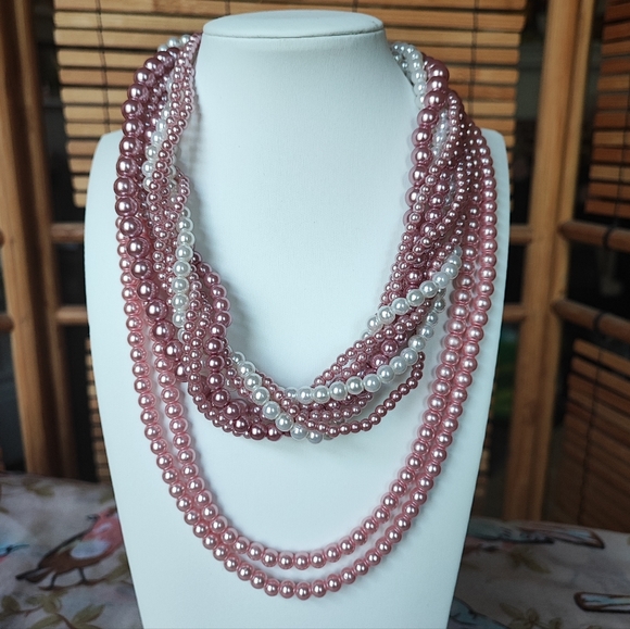 Kissaka Twisted Pearl Magnetic Closure Dual Strand Pink Necklace Set of 2 Barbie - Picture 1 of 11